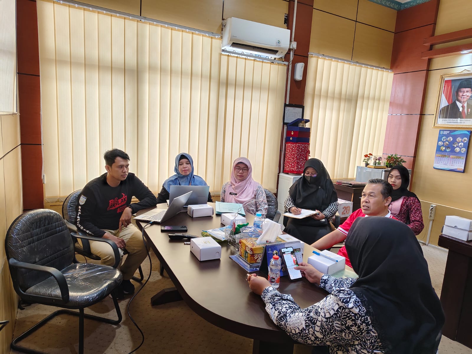 Rapat Pembahasan Persiapan Perubahan Nomenklatur, Tugas dan Fungsi serta Hubungan Kerja Staf Ahli